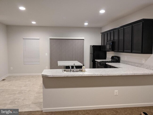 Photo - 224 Parkland Dr