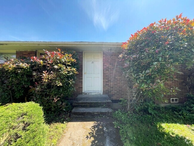 Building Photo - Charming 1 bedroom available in Woodlawn T... Unit #21 Rental