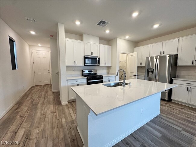 Building Photo - 6675 Ellery St Rental