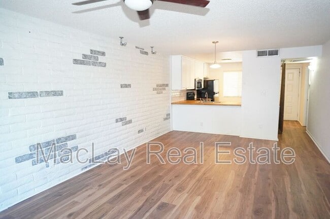 Photo - 4354 N 82nd St Unit 158