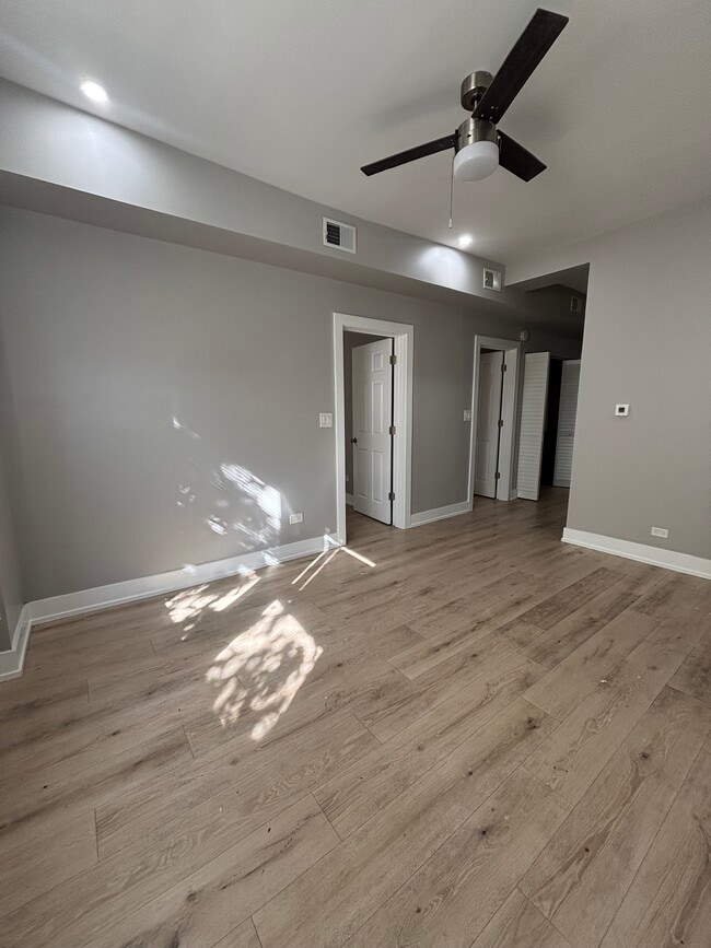 3850 W Hirsch St Unit 1