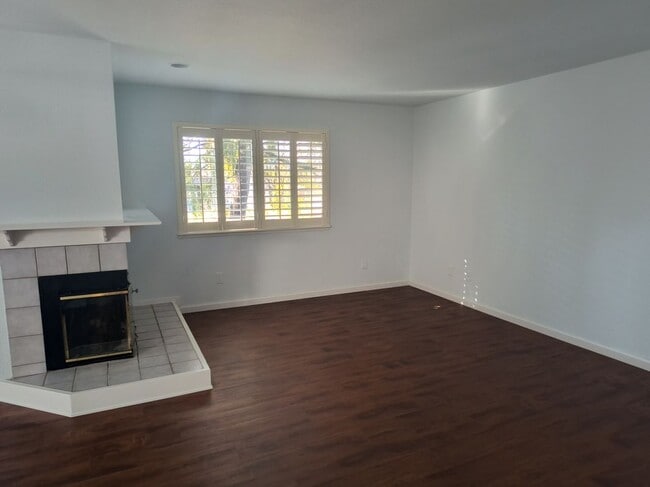Photo - 9166 Madison Green Ln