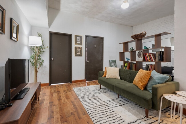 393 8th Ave Unit SI ID1390072P