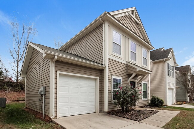 Photo - 1048 Joselynn Drive