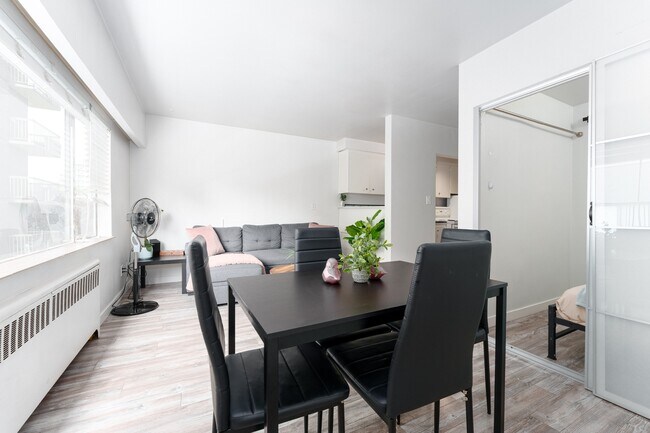 Photo - 1540 Haro St Unit 204