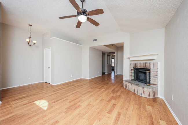 Photo - 10408 Morning Dew St