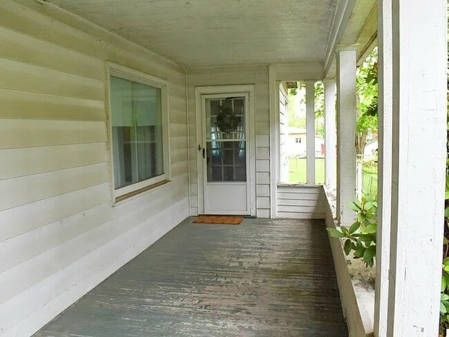 Photo - 116 Wooster Rd