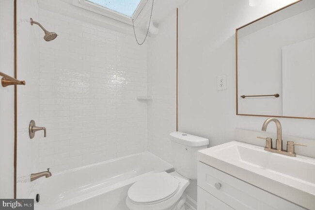 Photo - 2512 East Pl NW