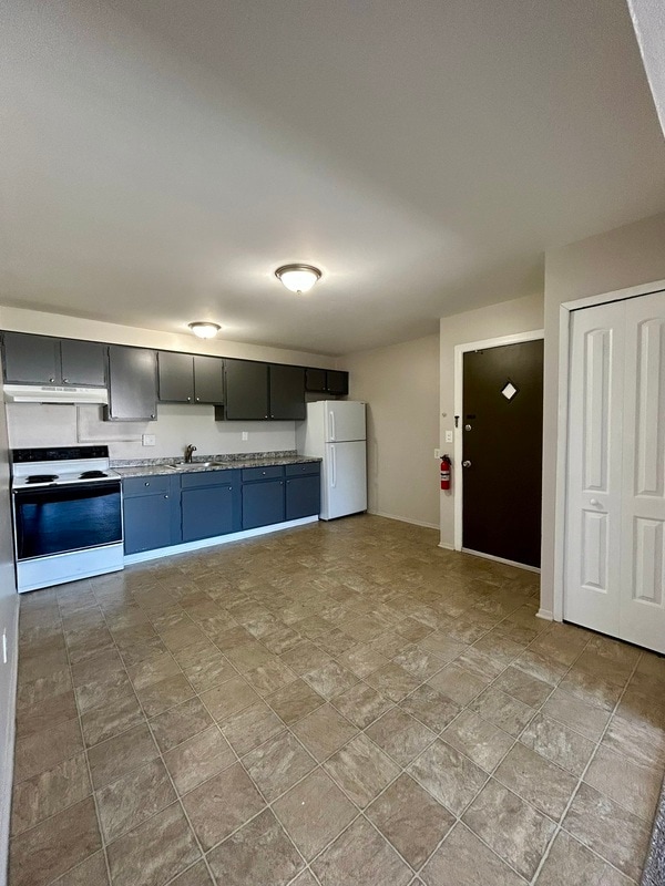 Photo - 413 St John St