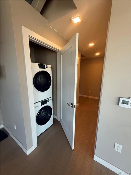 Photo - 1515 Julian St Unidad 607