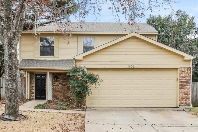 Building Photo - 1458 Thistlewood Ln
