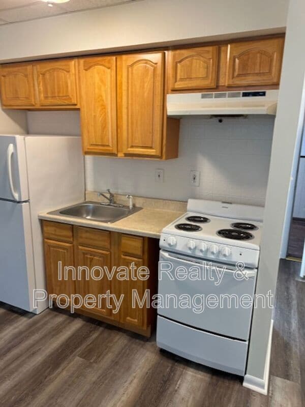 Photo - 29 Logan Ave