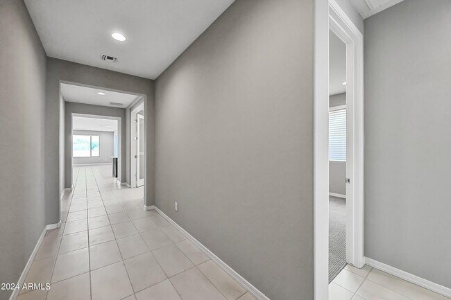 Photo - 7144 W Coles Rd