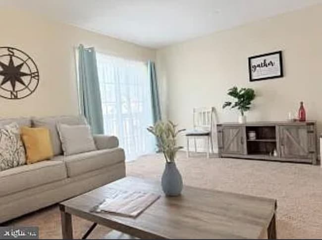 Photo - 107 Nicole Ct