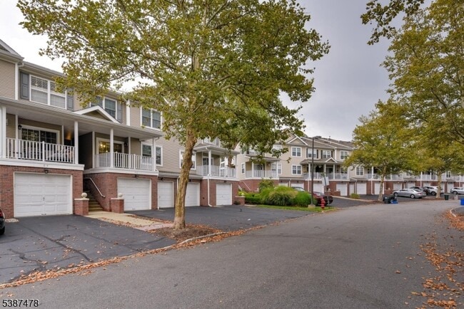 Photo - 68 Carter Rd