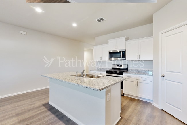 Photo - 1625 Vandemere Ct