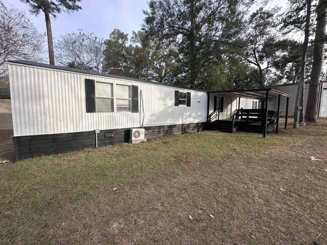 Building Photo - 9228 Sharyn Dr