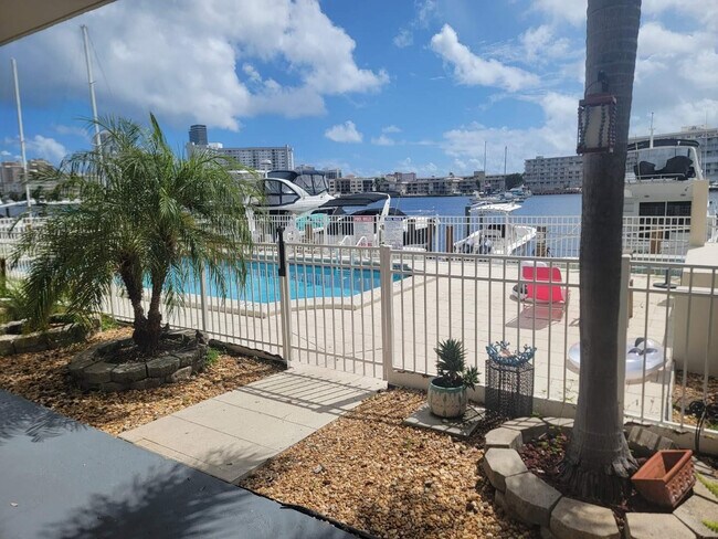 Photo - 2100 Diana Dr Unit 107