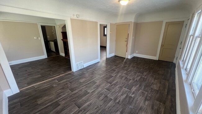 Photo - 2421-2423 W Finn Pl Unit 2423 W Finn Pl (upper)