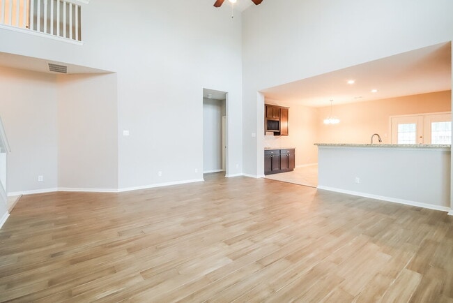 Photo - 16831 Marlin Spike Way