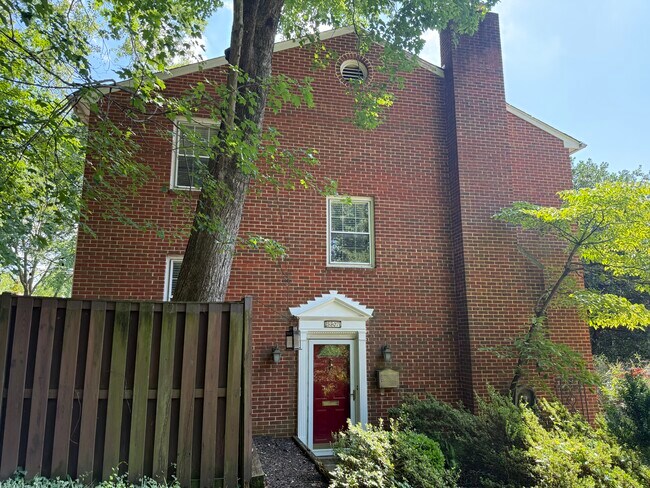 Photo - 3307 Webley Ct