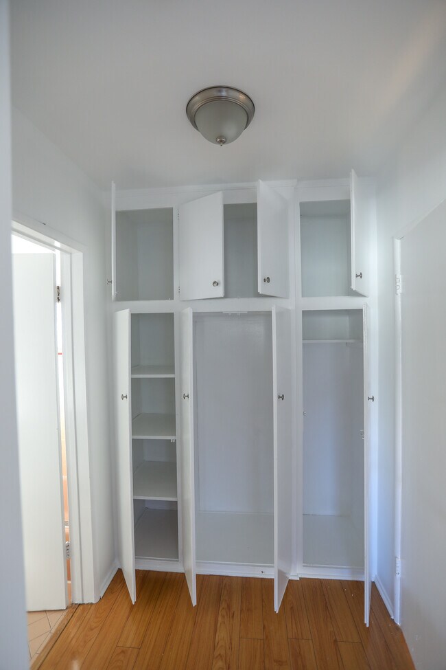 Photo - The Garden Apartments