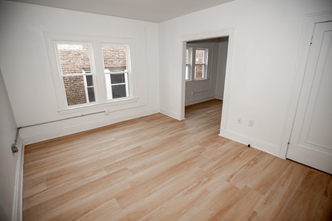 Photo - 1388 W 83rd St Unidad 414