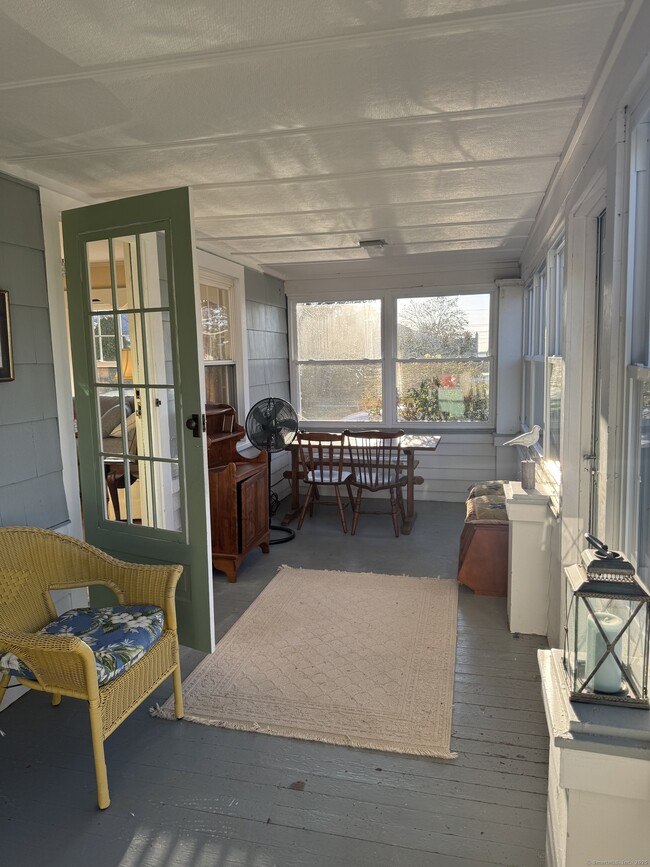 Photo - 74 Uncas Rd