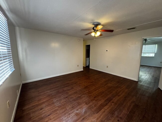 Photo - Clean & Cozy Cottage Available