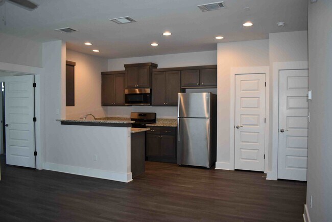 Photo - Windermere Parke Garden Villas