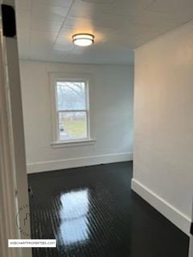 Photo - 569 Harrison Ave