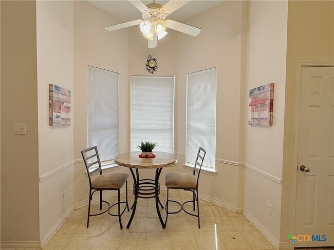 Photo - 2314 Kingsbury Dr