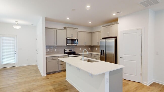 Photo - Immaculate New Townhome in Pringle Towns