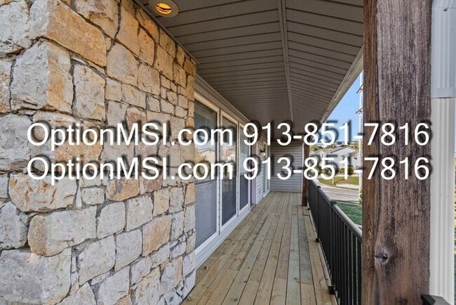 Photo - Charming & Spacious 2-Bed / 2-Bath Apartme...