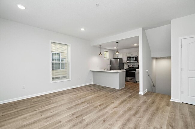 Photo - 2109 Aldrich Ave S Unit A