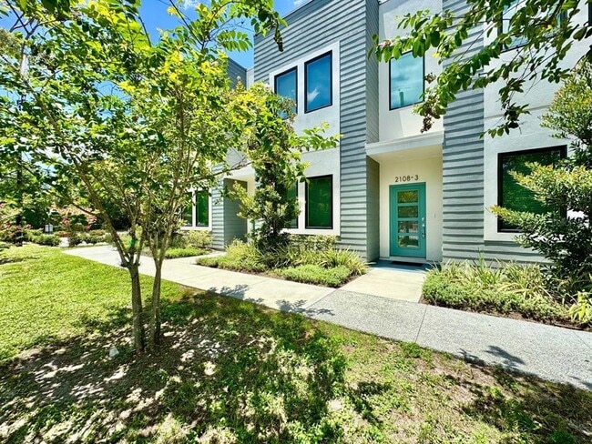 Photo - 2108 E 22nd Ave.