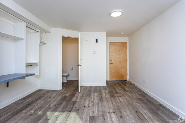 U20 Apartments