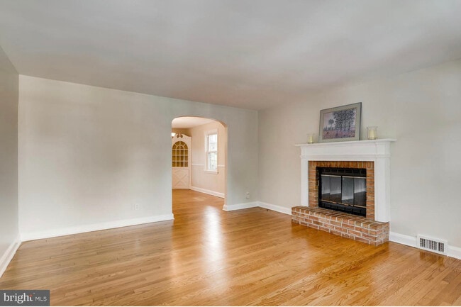 Photo - 157 Regester Ave