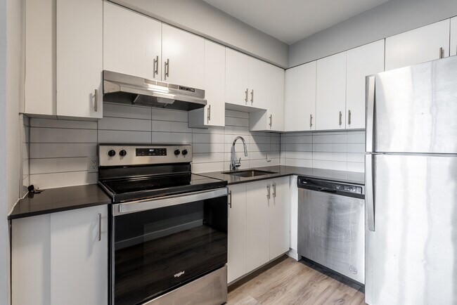 Photo - Bourret Apartments
