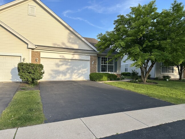 Photo - 1436 Cambria Dr Townhome