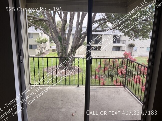 Photo - 525 Conway Rd