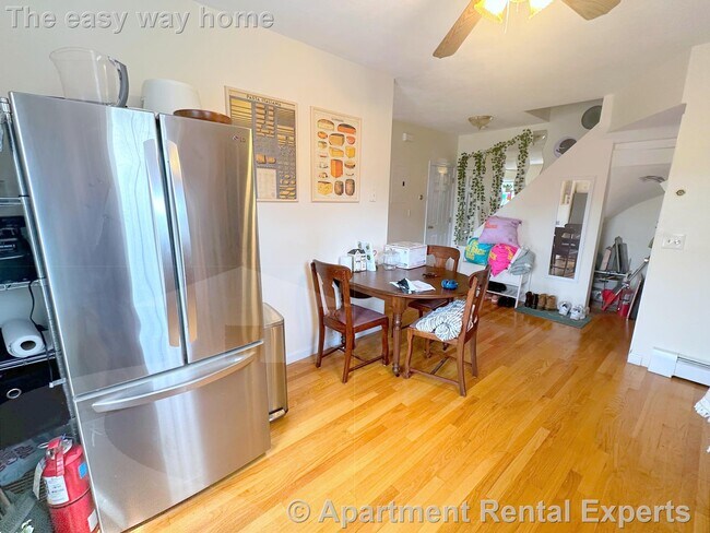 Photo - 286 Salem St