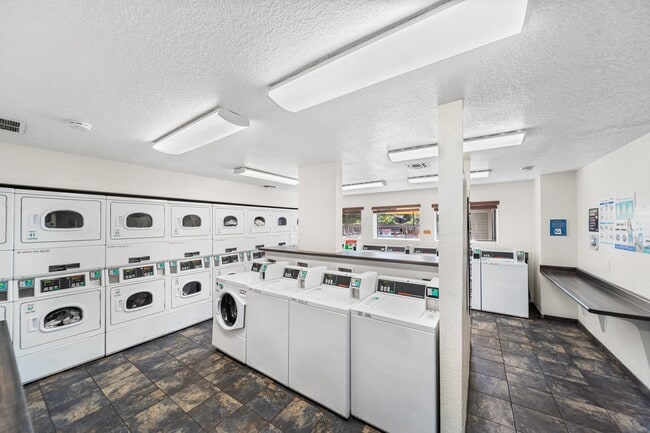 Woodlands Village Apartments