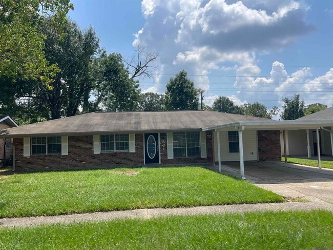 Photo - 331 E Bolivar Dr