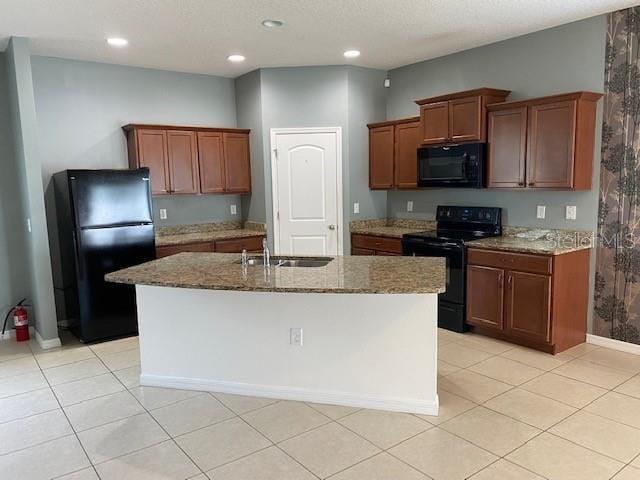 Photo - 610 Silverthorn Pl