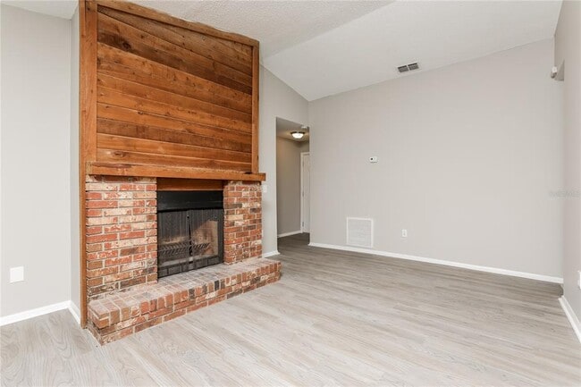 Photo - 105 Whispering Pines Ct