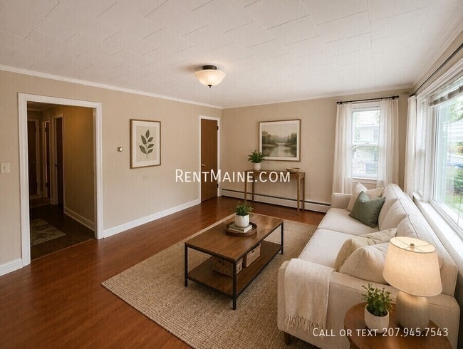 Building Photo - 5 Hudson St