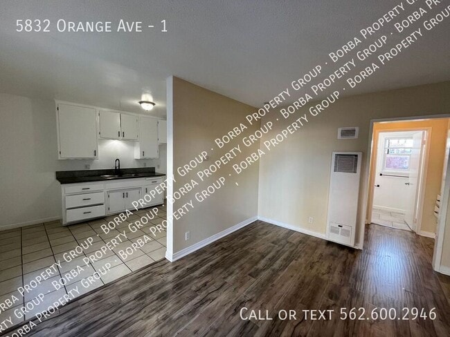 Photo - 5832 Orange Ave Unit 1