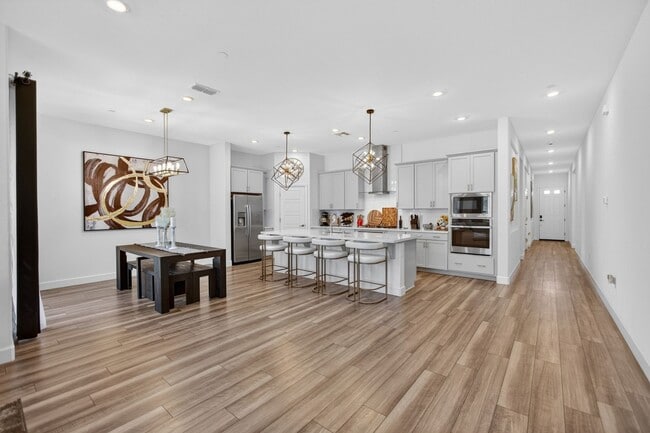 5685 Sailrock St