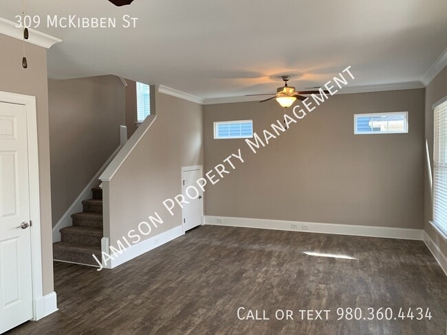 309 McKibben St